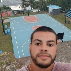 Meet your Posher, Carlos